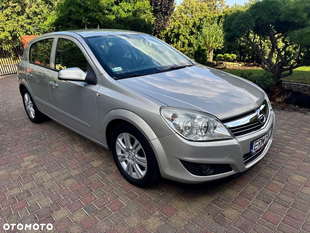 Opel Astra 1.6 Active - 10