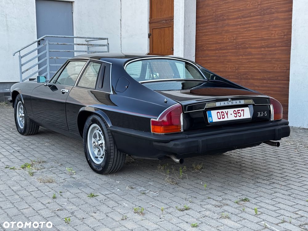 Jaguar XJS - 12