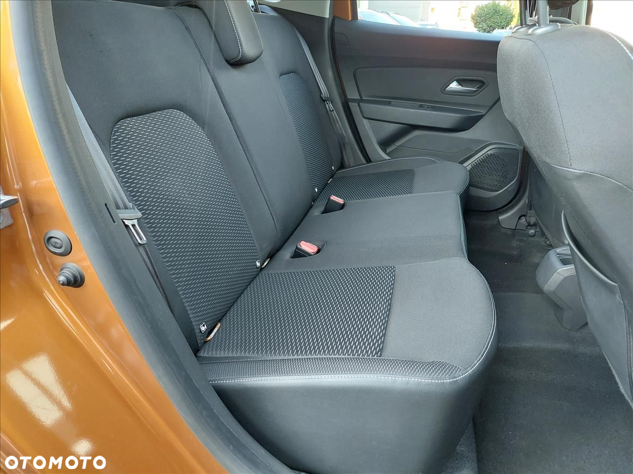 Dacia Duster 1.6 SCe Comfort - 7