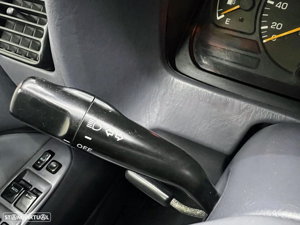 Toyota Land Cruiser 3.0 TD Pack 2 - 23