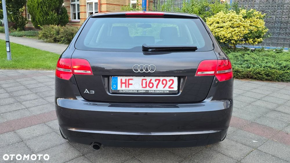 Audi A3 Sportback - 6