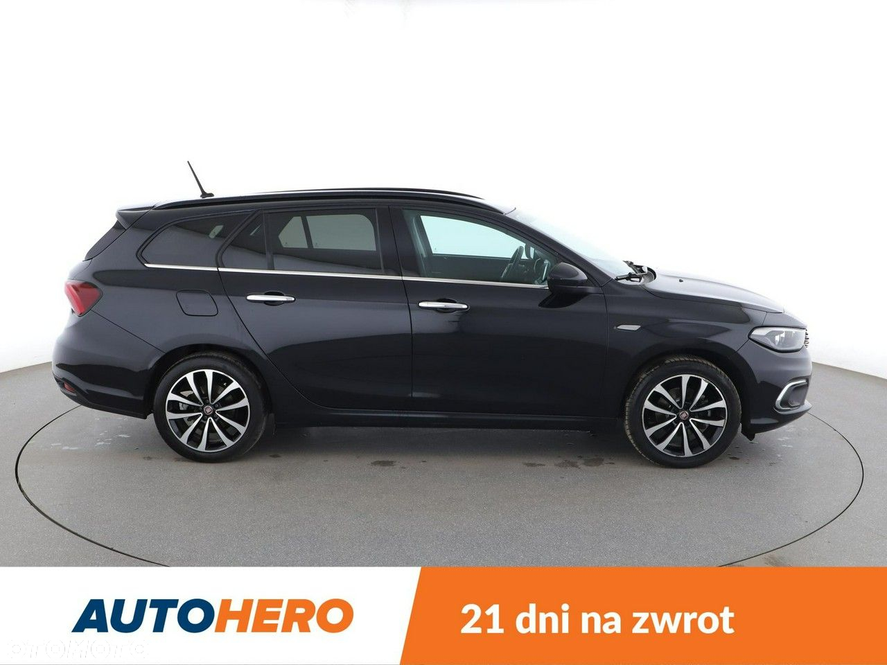 Fiat Tipo Kombi 1.4 T-Jet Lounge - 9