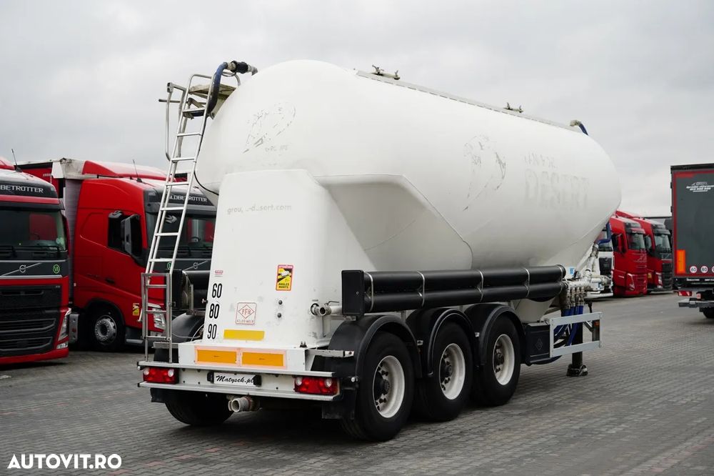 Feldbinder REMORCA CIMENT / 2 COMPARTIMENTE / 37.000 L / SILOC / PENTRU MATERIALE VRAC / JANTE DIN ALIAJ - 7