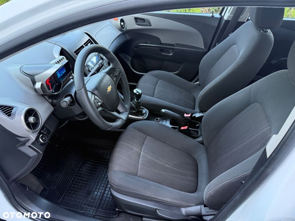Chevrolet Aveo 1.2 - 20