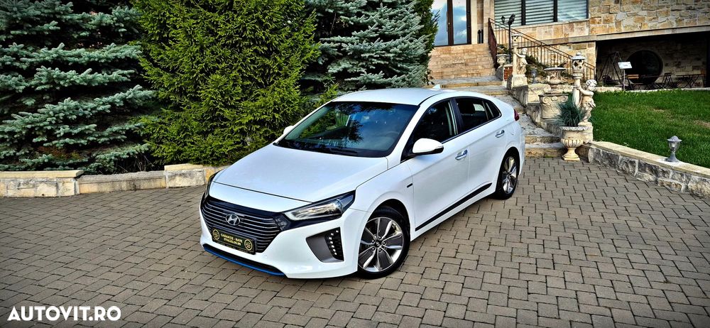 Hyundai IONIQ 1.6 GDI Premium - 18