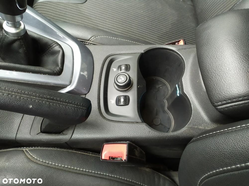 Ford Focus 1.0 EcoBoost Start-Stopp-System TITANIUM X - 36