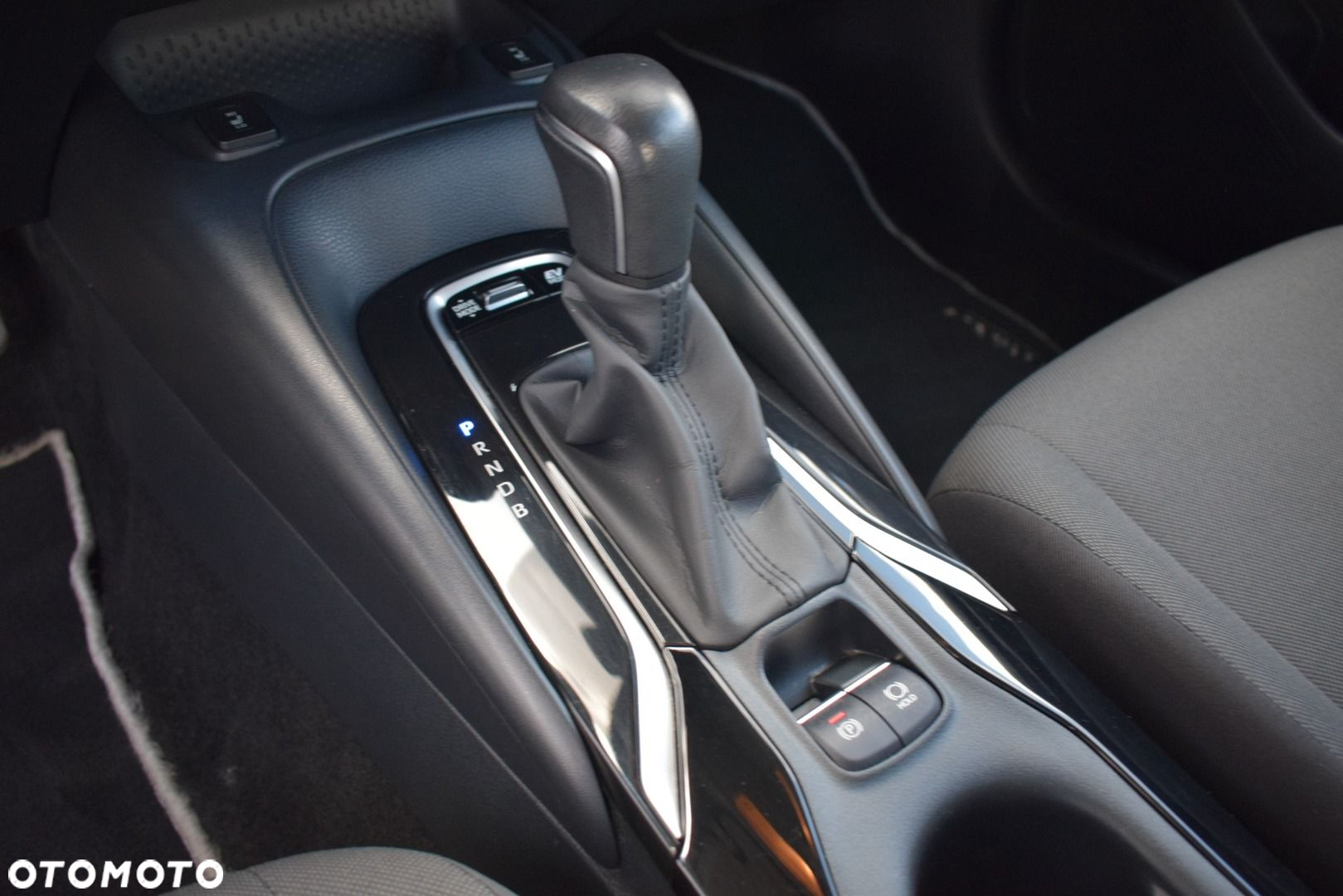 Toyota Corolla - 19