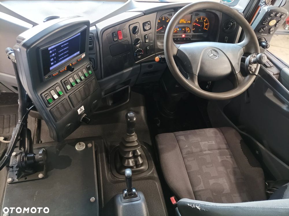 Mercedes-Benz Atego 1524 Zamiatarka Bucher Euro 5 EUnited PM10 Szczotki L/R 2 Silniki - 30