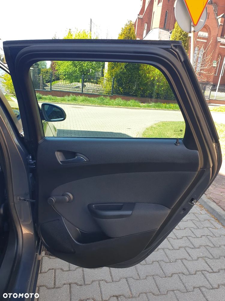 Opel Astra 1.4 Turbo Cosmo - 32