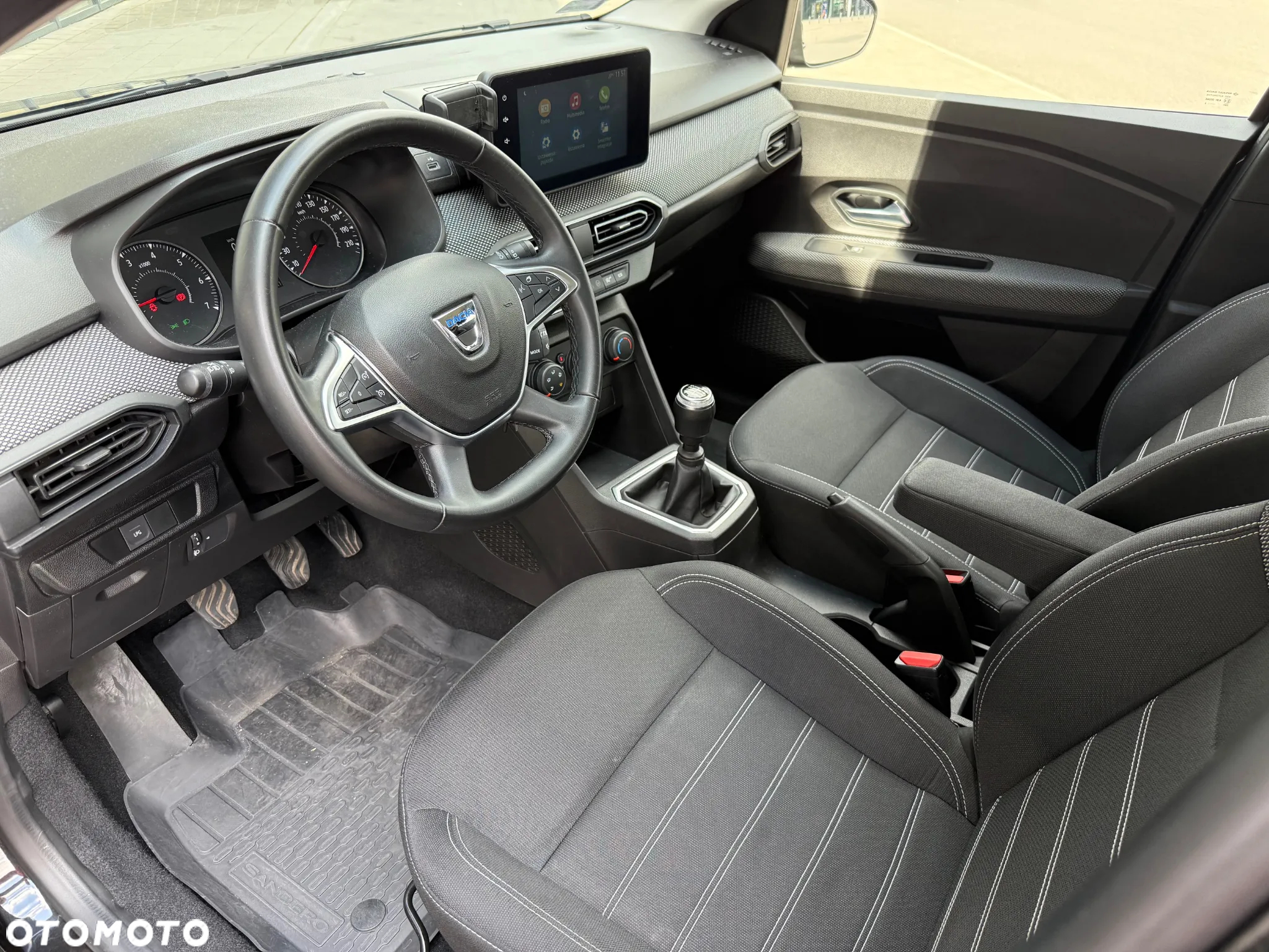 Dacia Sandero TCe 90 Comfort - 14