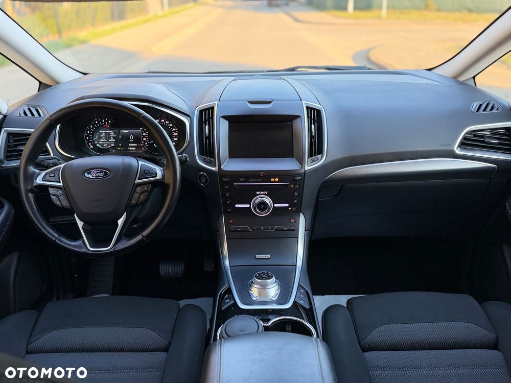 Ford S-Max 2.0 EcoBlue Titanium - 18