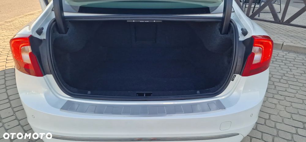 Volvo S60 - 28