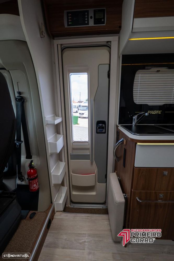 Pilote Essential P650 Cama Central - 12