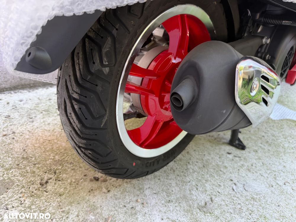 Vespa 125 Primavera - 6