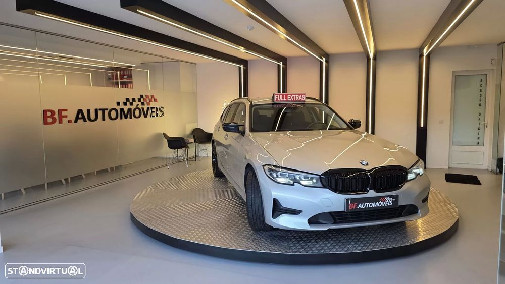 BMW 330 e Touring Corporate Edition Auto - 10