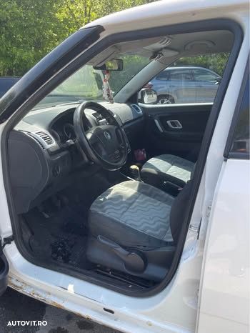 Skoda Fabia 1.4 TDI Ambiente - 9