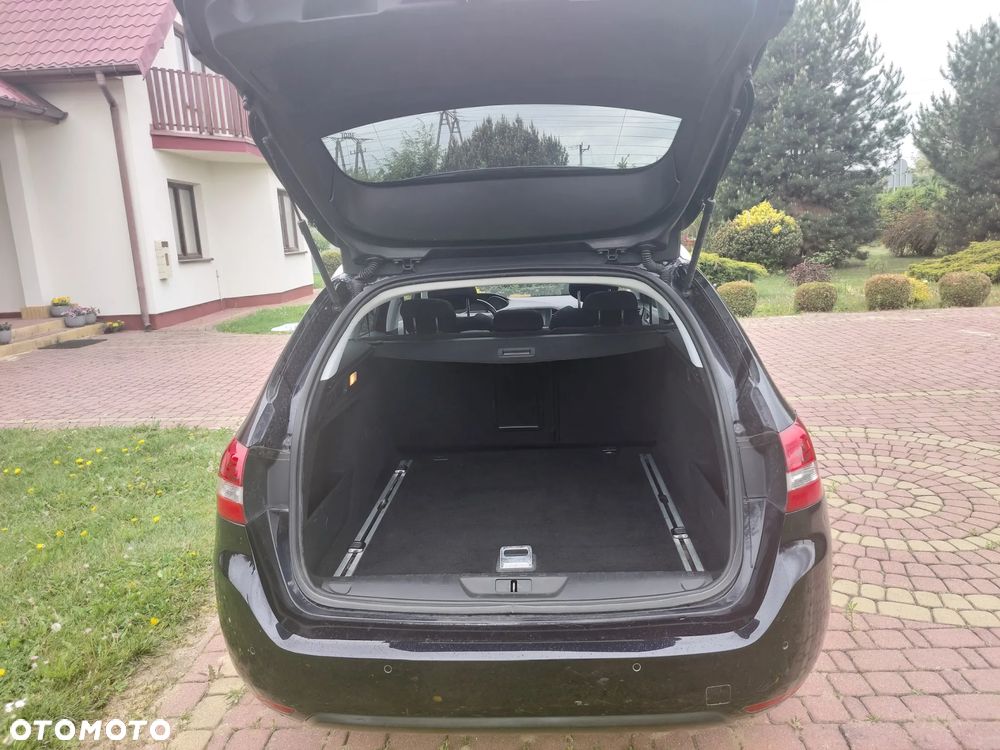 Peugeot 308 1.6 BlueHDi Active S&S - 11