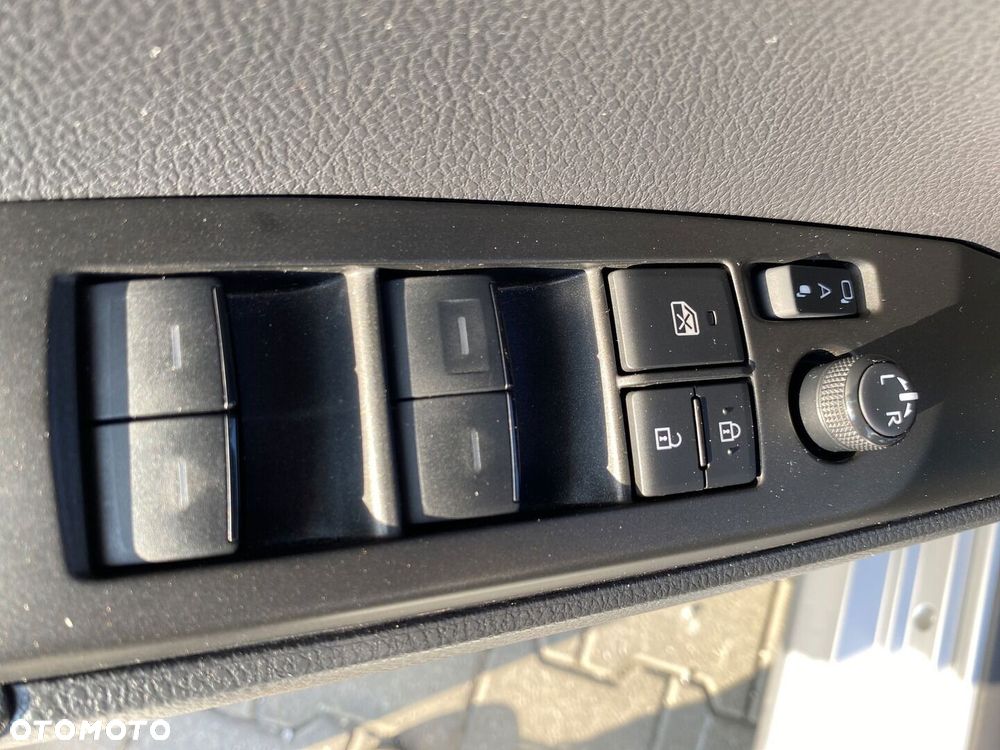 Toyota Camry 2.5 Hybrid Comfort CVT - 20