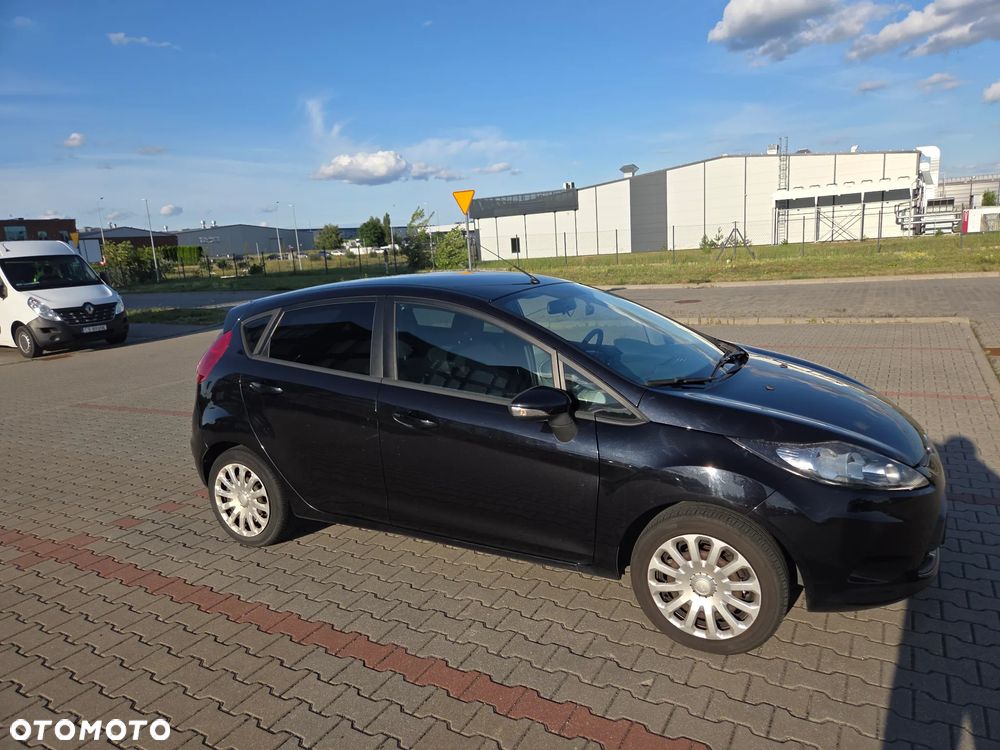 Ford Fiesta - 9