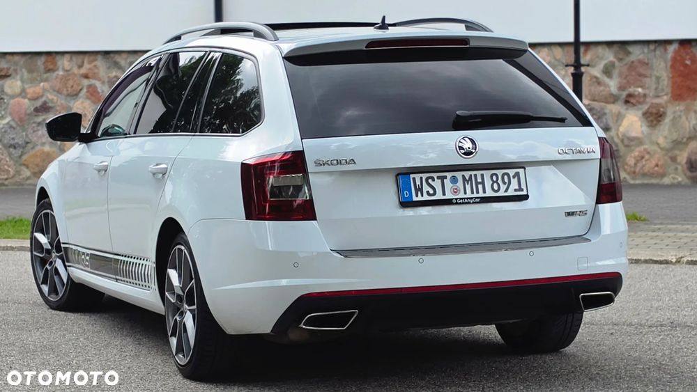 Skoda Octavia 2.0 TDI (Green tec) DSG RS - 15