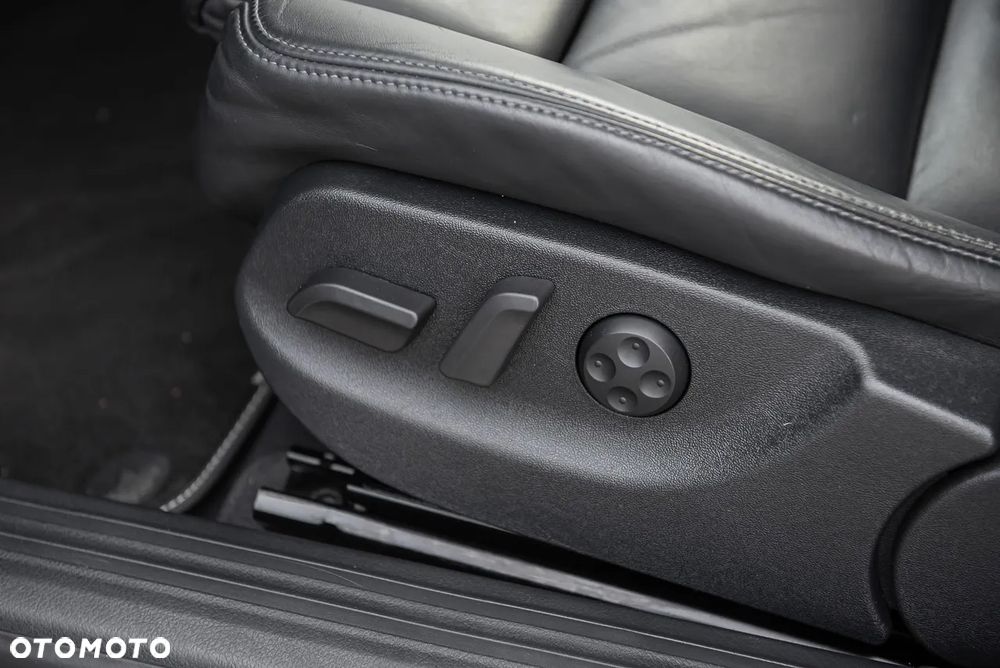 Audi A6 Avant 4.2 FSI quattro tiptronic - 19