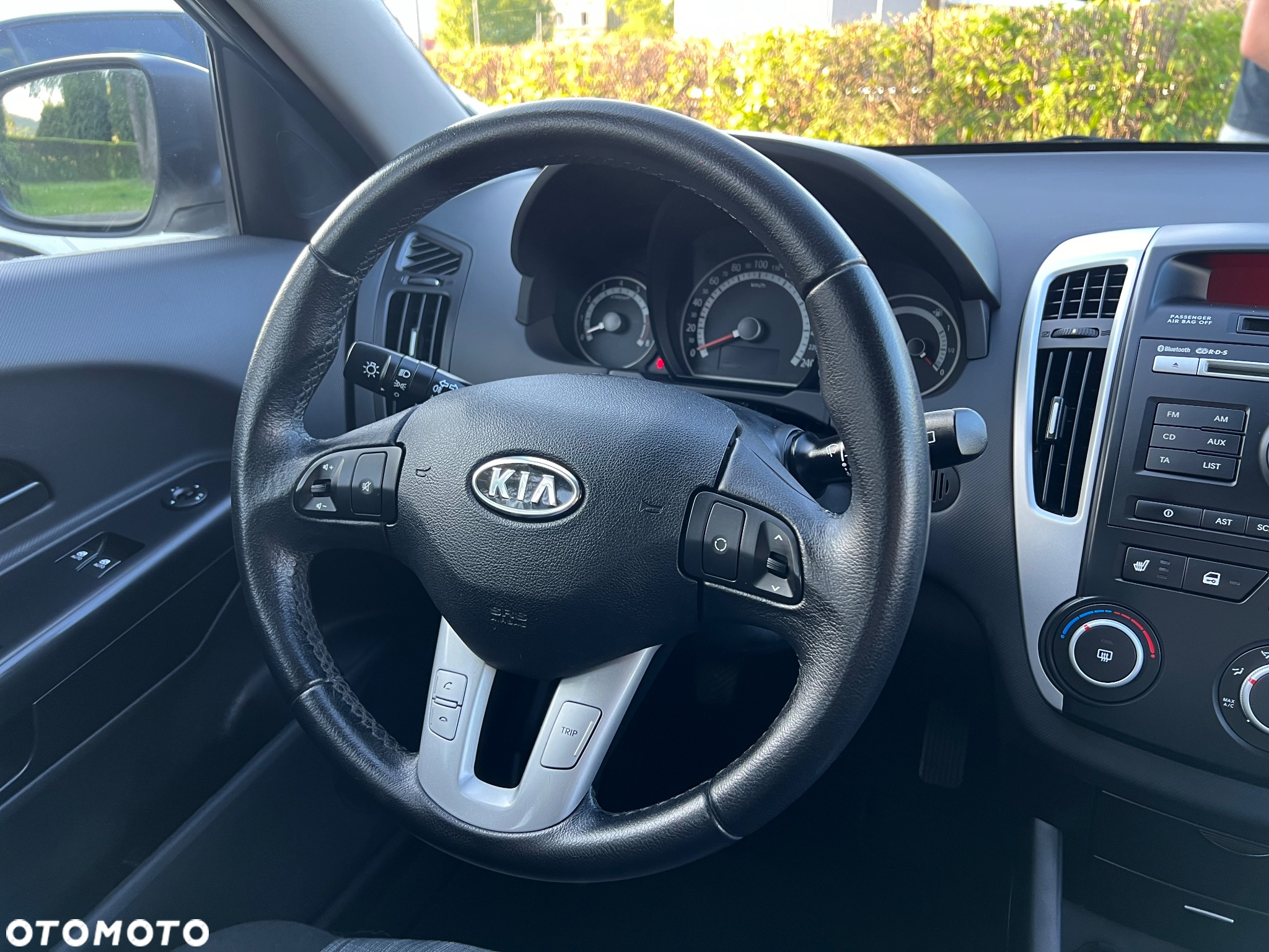 Kia Ceed 1.4 CVVT Dream-Team Edition - 39
