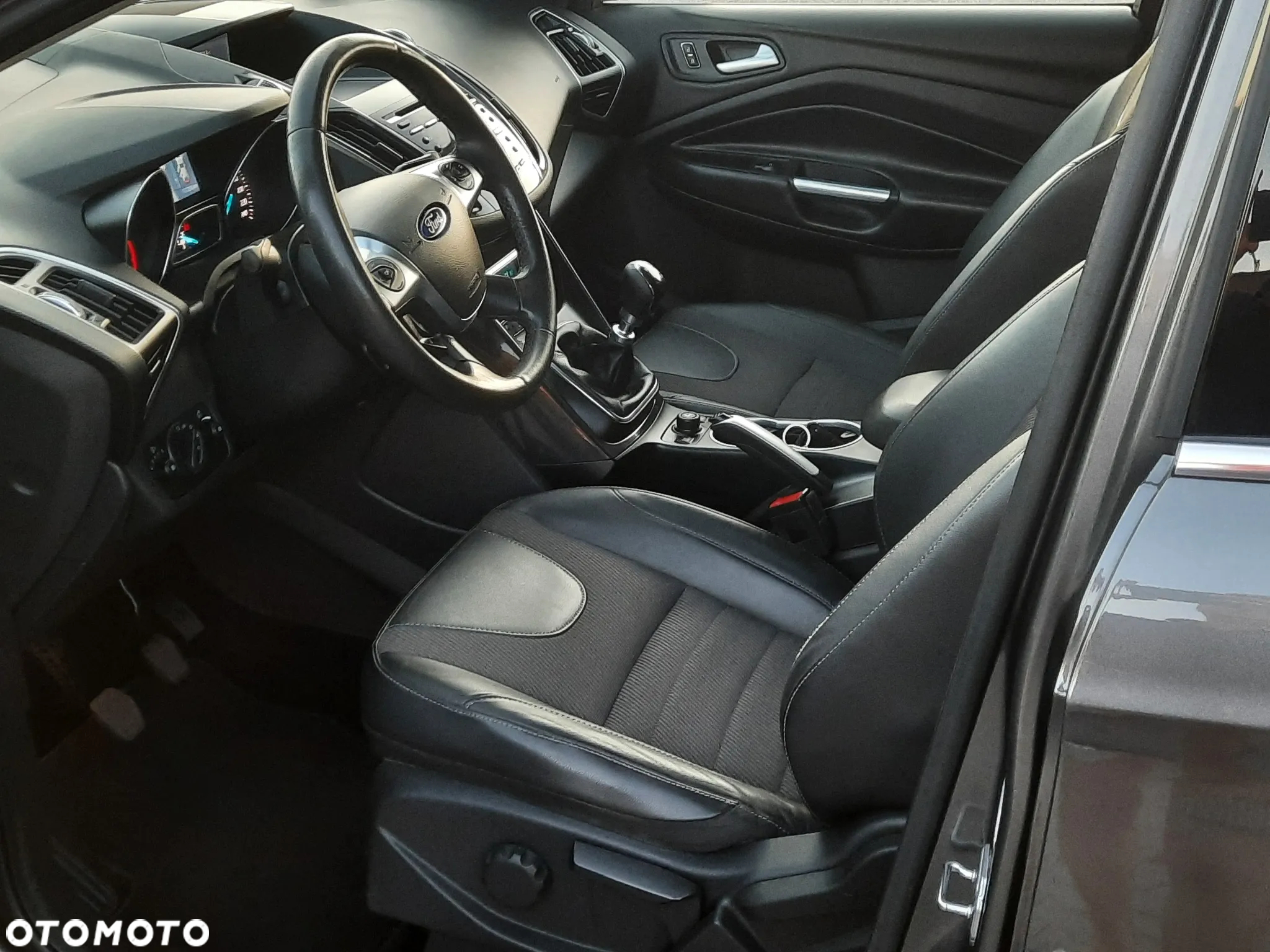 Ford Kuga 2.0 TDCi 2x4 Individual - 20