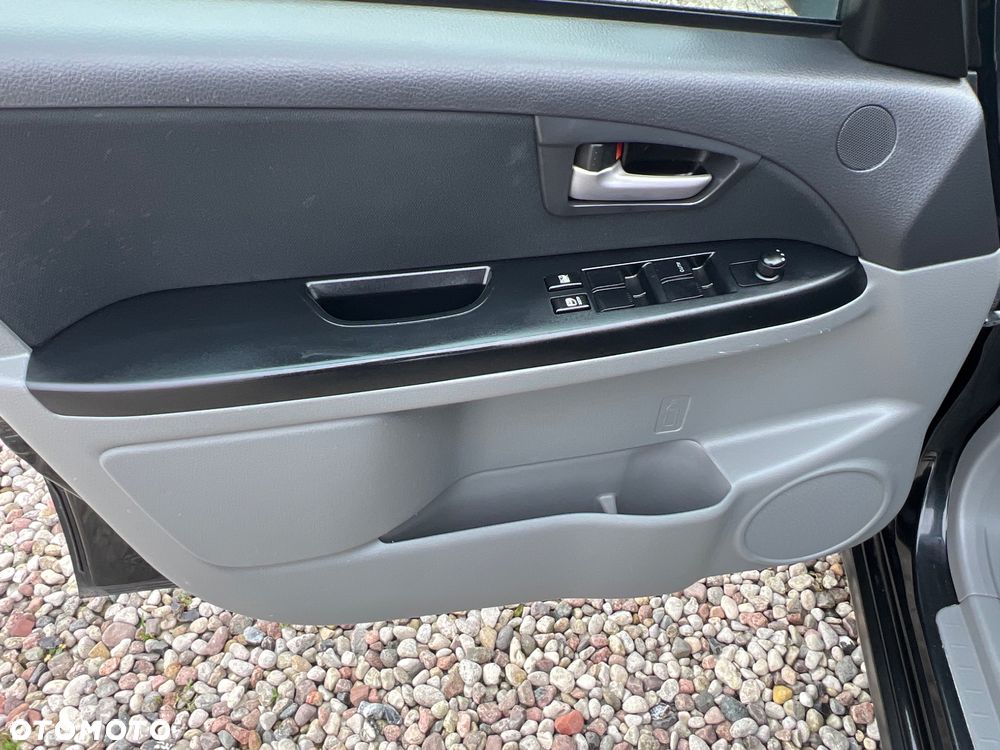 Suzuki SX4 1.6 VVT 4x2 Comfort - 14