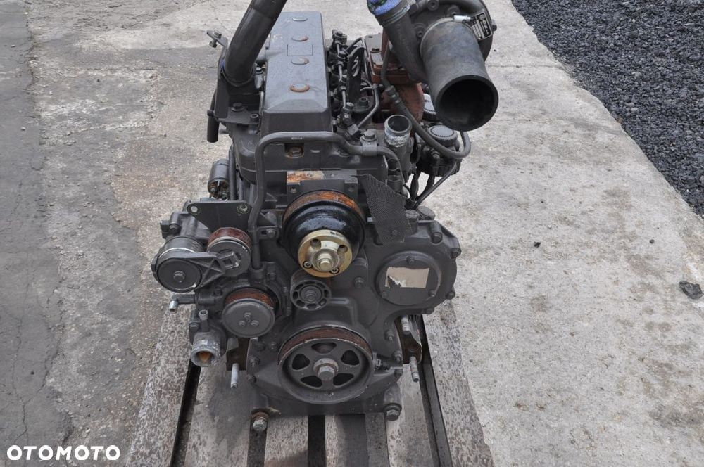 SILNIK JOHN DEERE CLAAS CELTIS 456 NR 4045TRT72 - 2