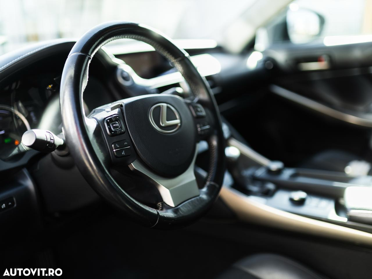 Lexus Seria IS 250 Aut. Sport Line - 9