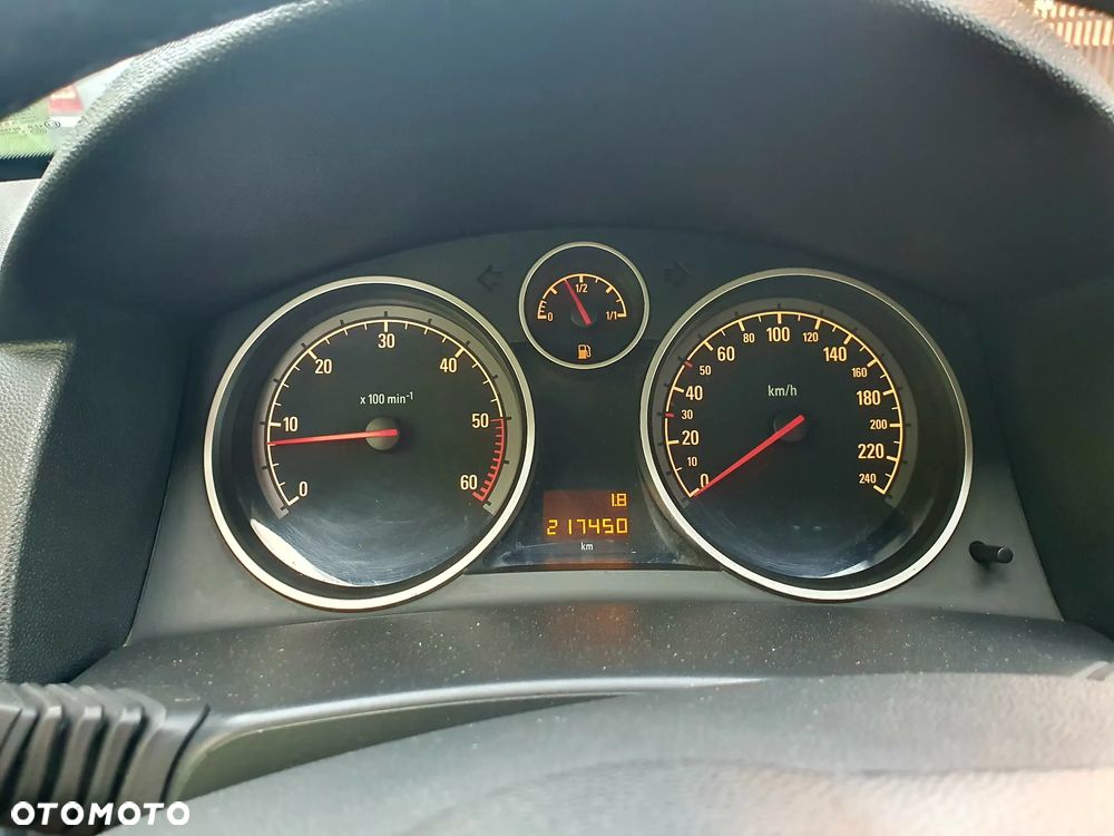 Opel Astra 1.9 CDTI DPF Catch me now - 15