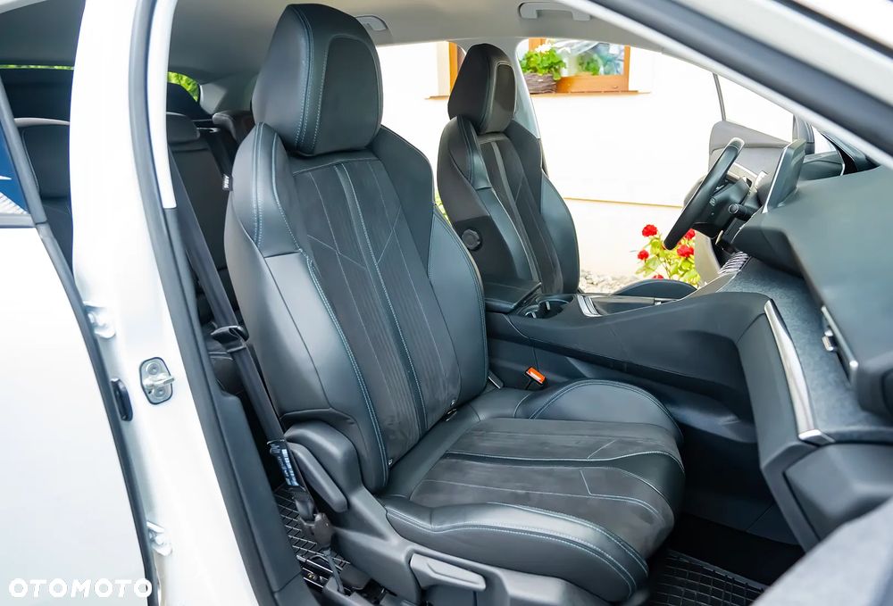 Peugeot 3008 PureTech 130 Stop & Start GPF EAT8 Crossway - 29