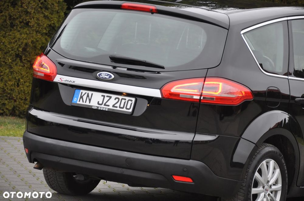 Ford S-Max - 21