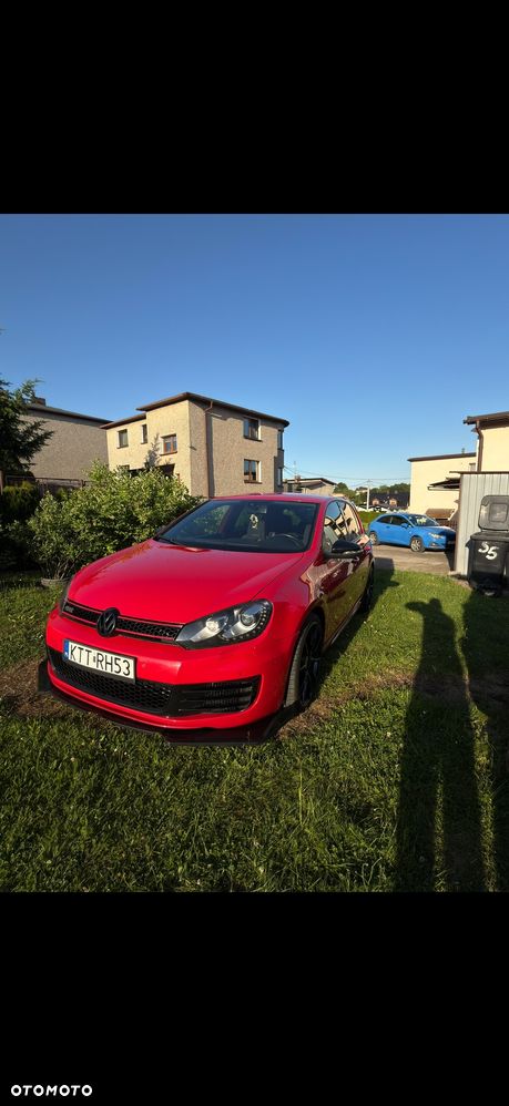 Volkswagen Golf - 8