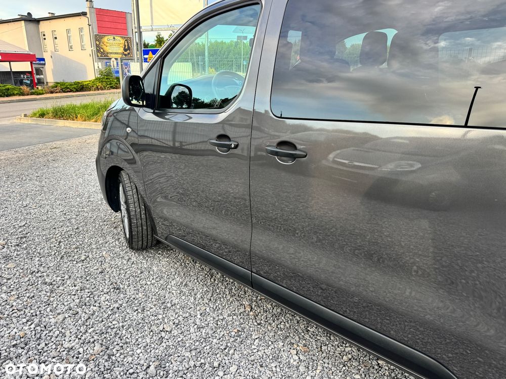 Opel Vivaro - 22