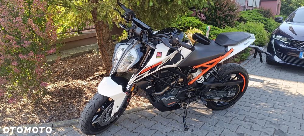 KTM Duke 125 - 1