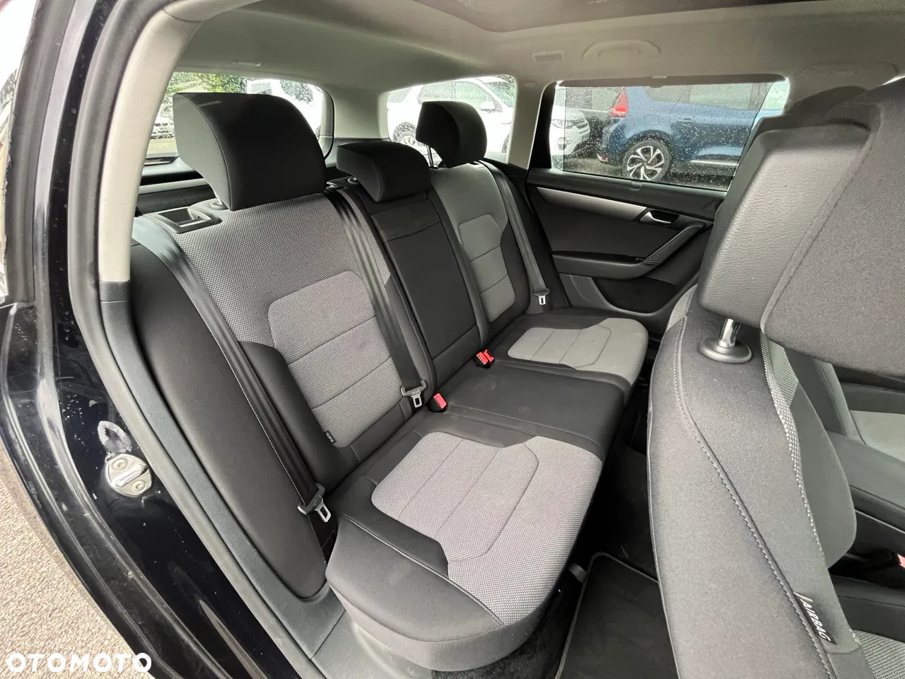 Volkswagen Passat 2.0 TSI Comfortline - 18