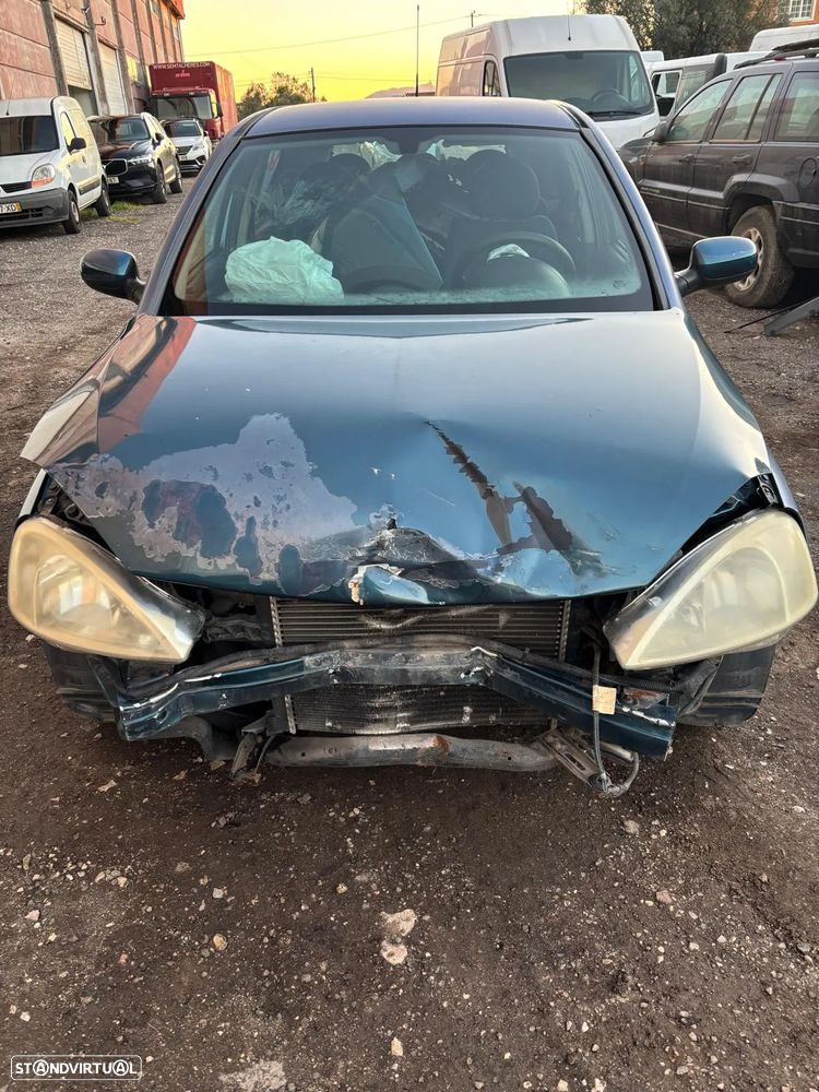 Opel Corsa C gasolina para peças - 1