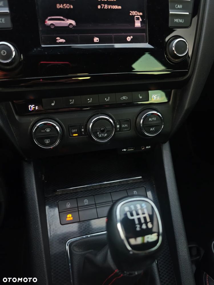 Skoda Octavia - 16