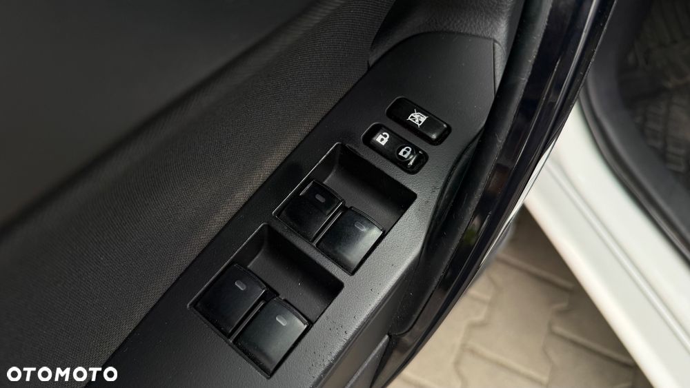 Toyota Auris - 15