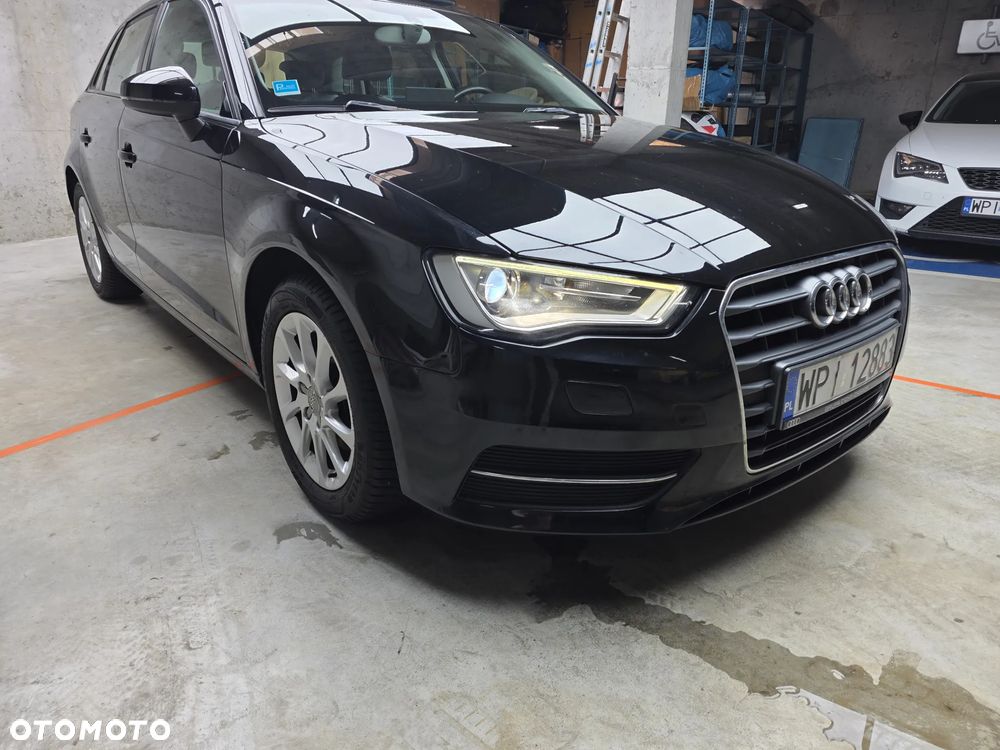 Audi A3 Sportback - 5