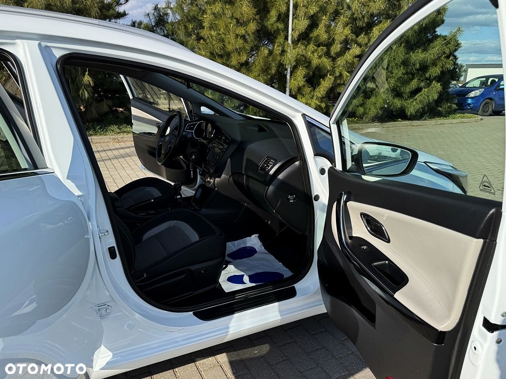 Kia Ceed 1.6 CRDi L - 24