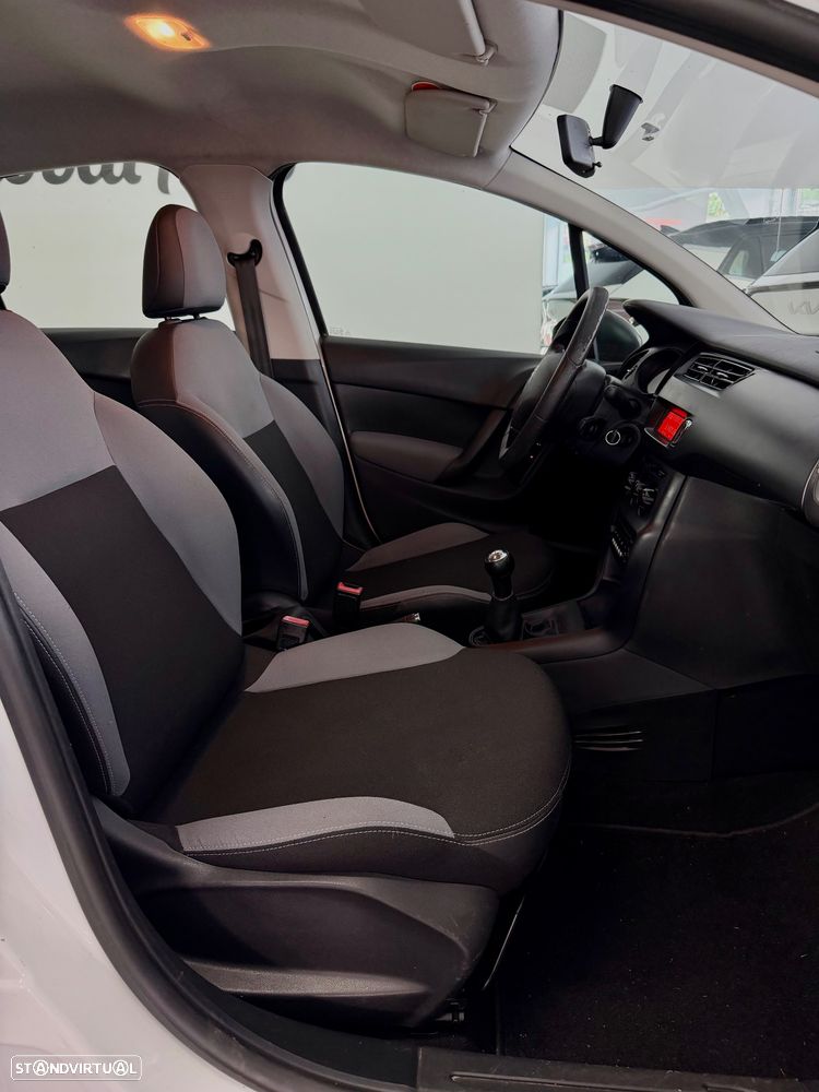 Citroën C3 1.4 HDi 16V Exclusive - 9