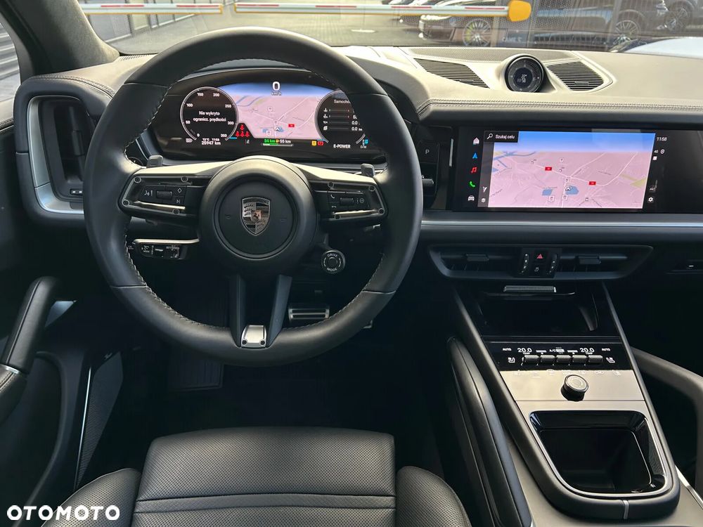 Porsche Cayenne Turbo E-Hybrid PHEV - 11