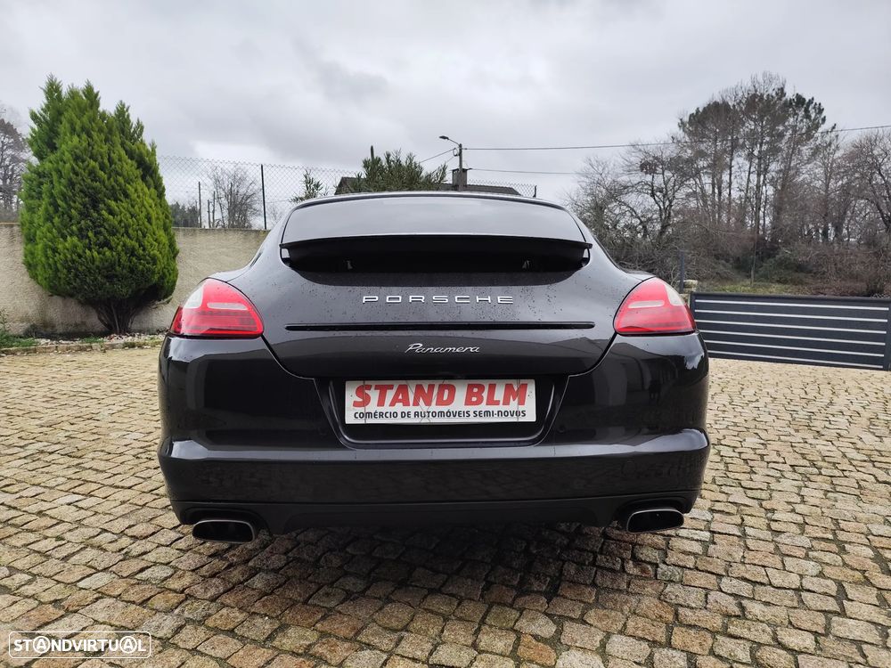 Porsche Panamera Platinum Edition - 24