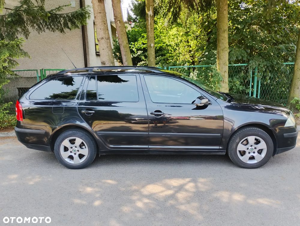 Skoda Octavia 1.6 Classic - 12