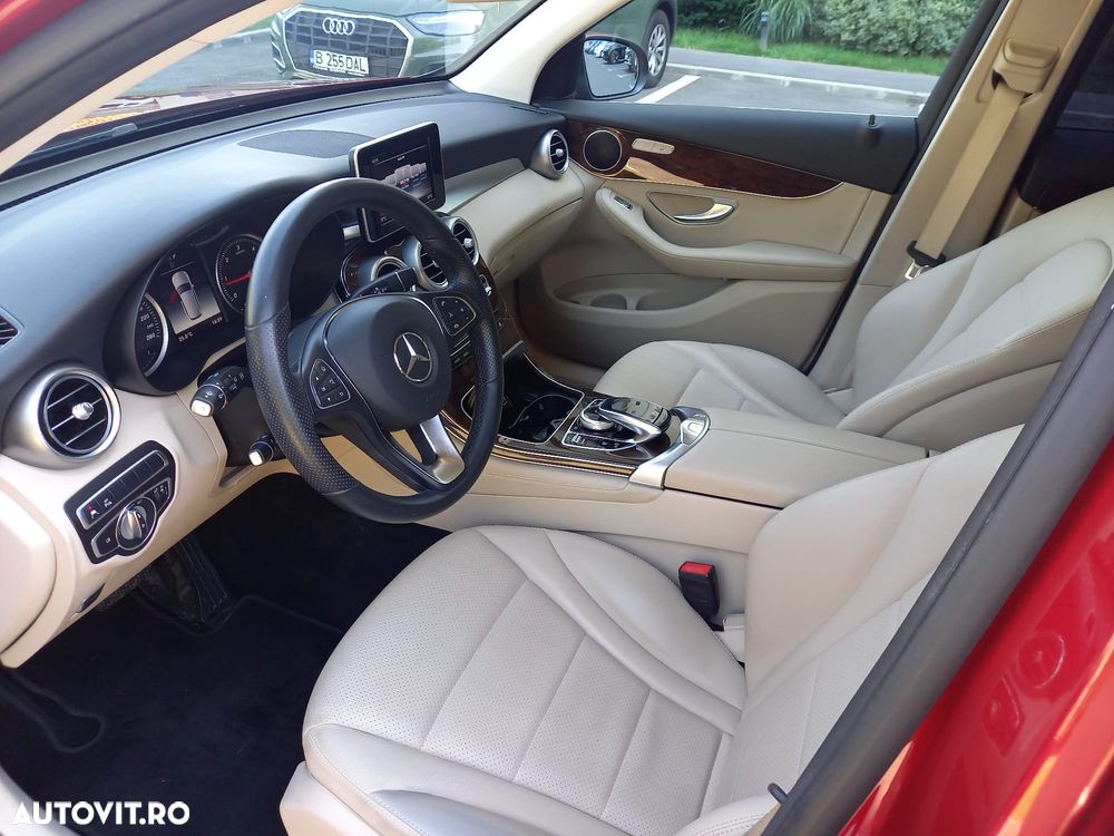 Mercedes-Benz GLC 220 d 4MATIC - 17