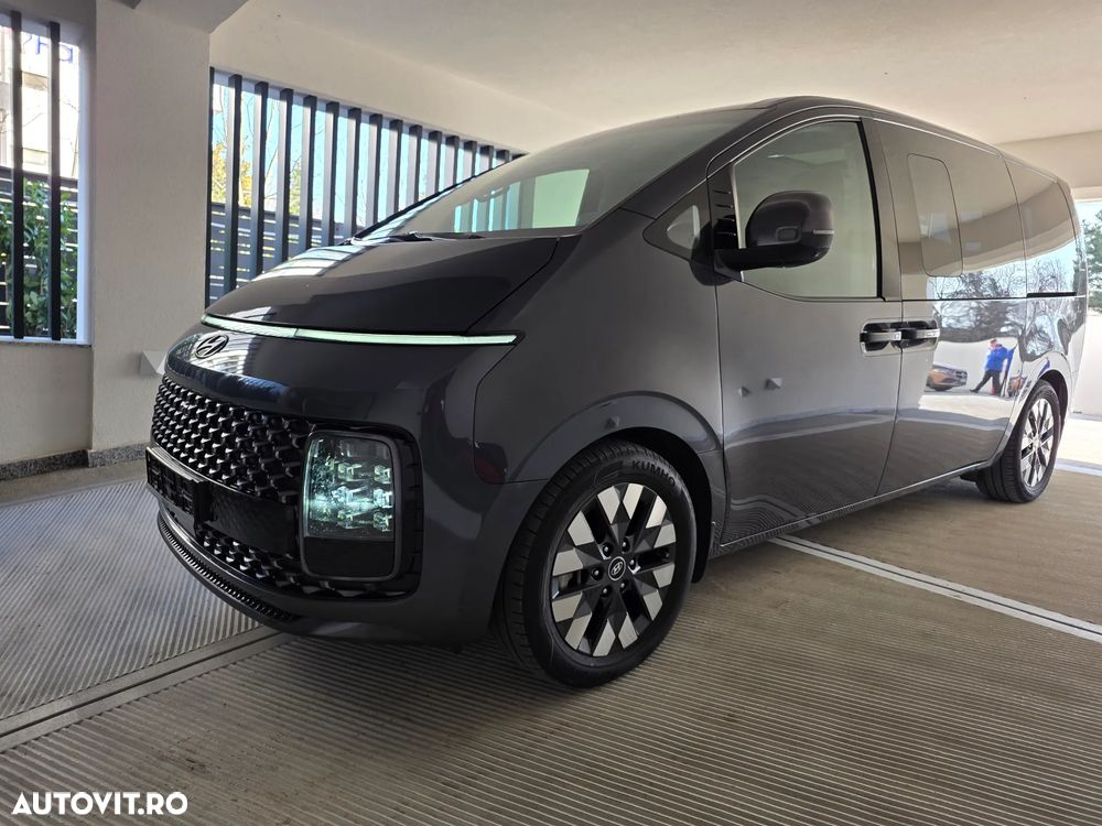 Hyundai Staria 2.2 CRDi Allrad Signature - 25