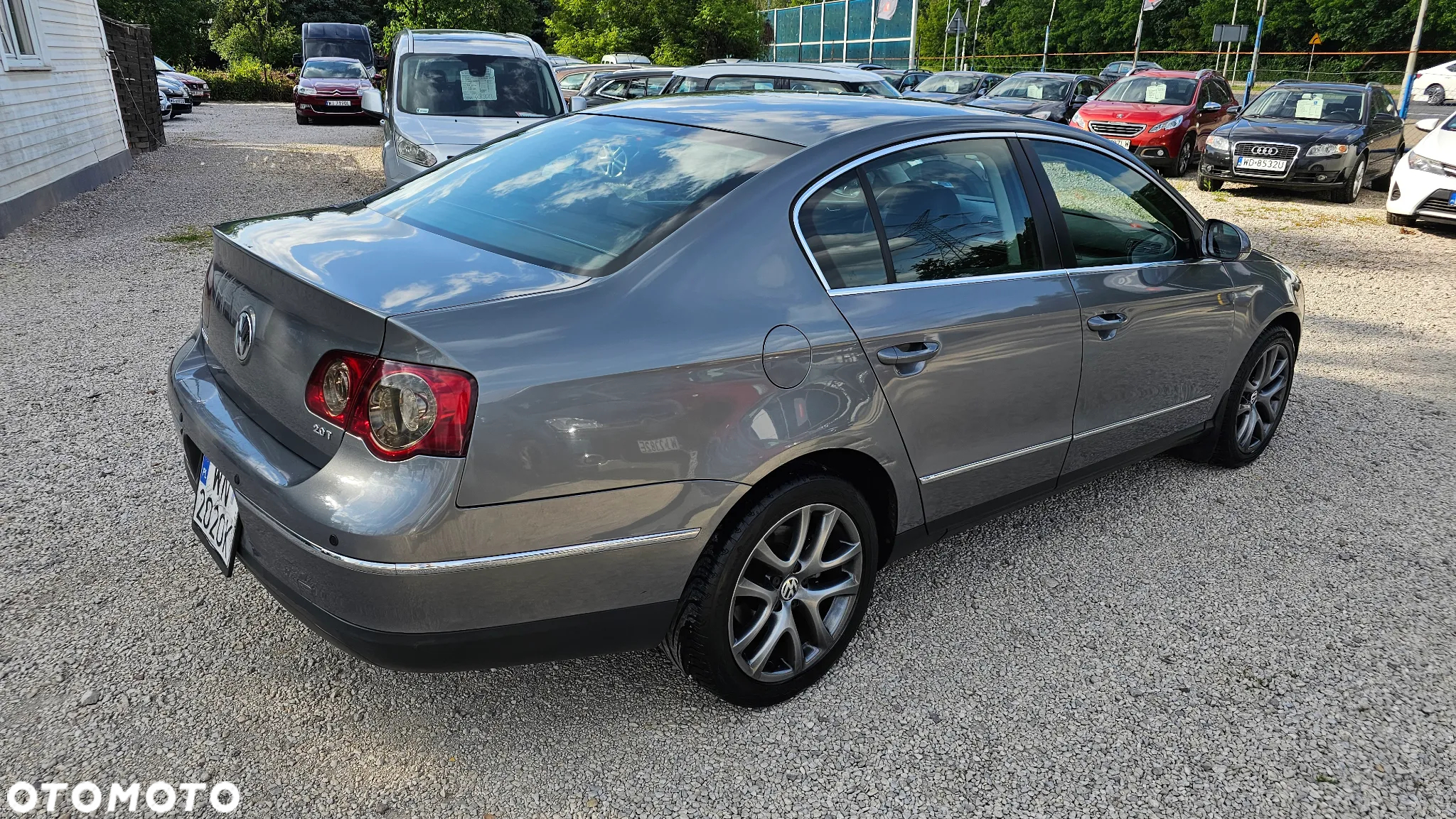 Volkswagen Passat 2.0 TSI Highline - 33