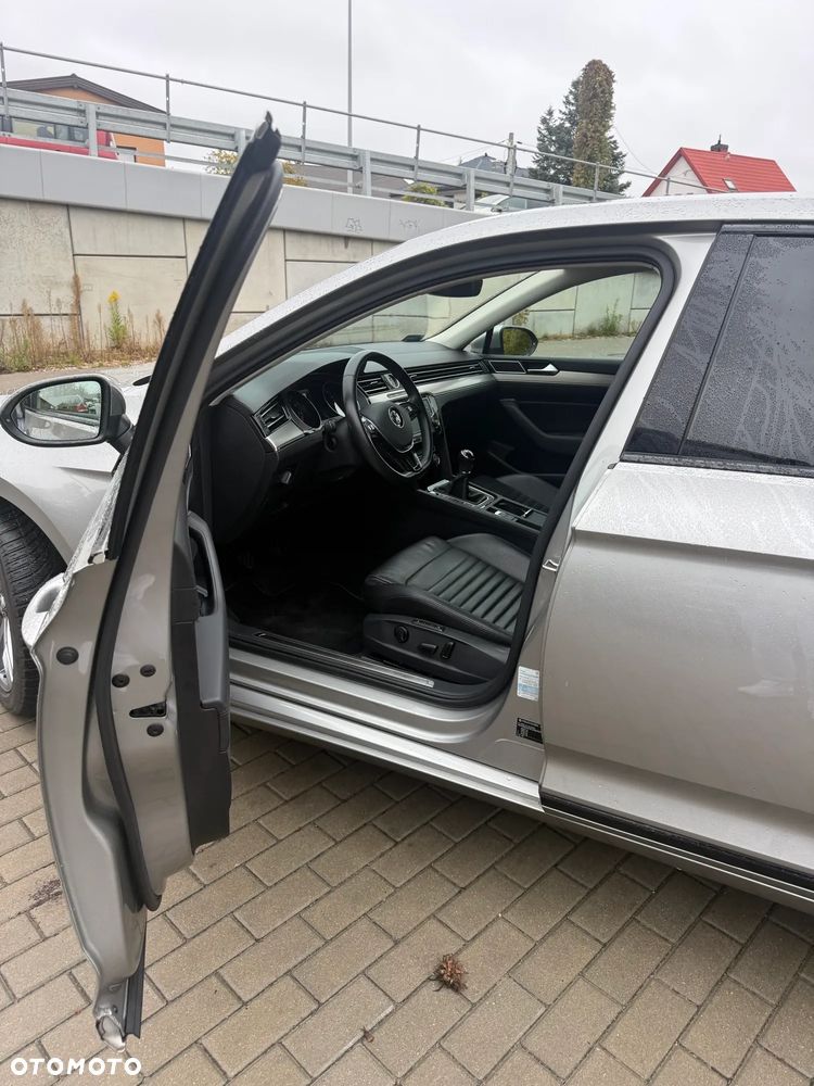Volkswagen Passat 1.8 TSI BMT Highline - 21